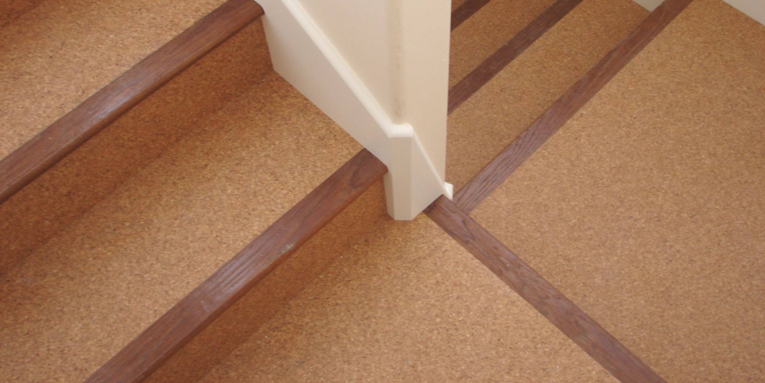 trap bekleden met kurk @city